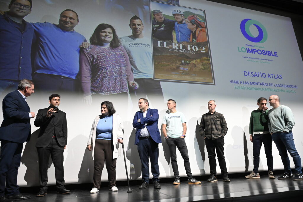 Imagen de los ganadores de 2023 y protagonistas del documental